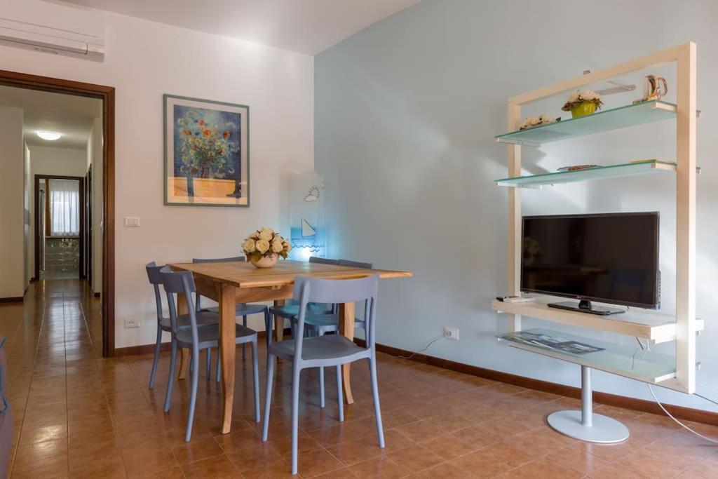 Casa Lucy Villa Бардолино Екстериор снимка
