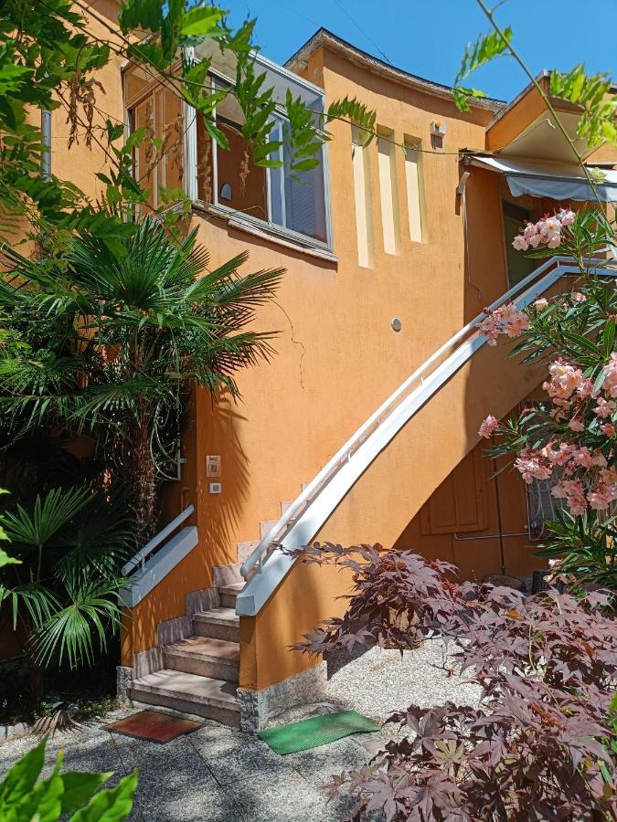 Casa Lucy Villa Бардолино Екстериор снимка