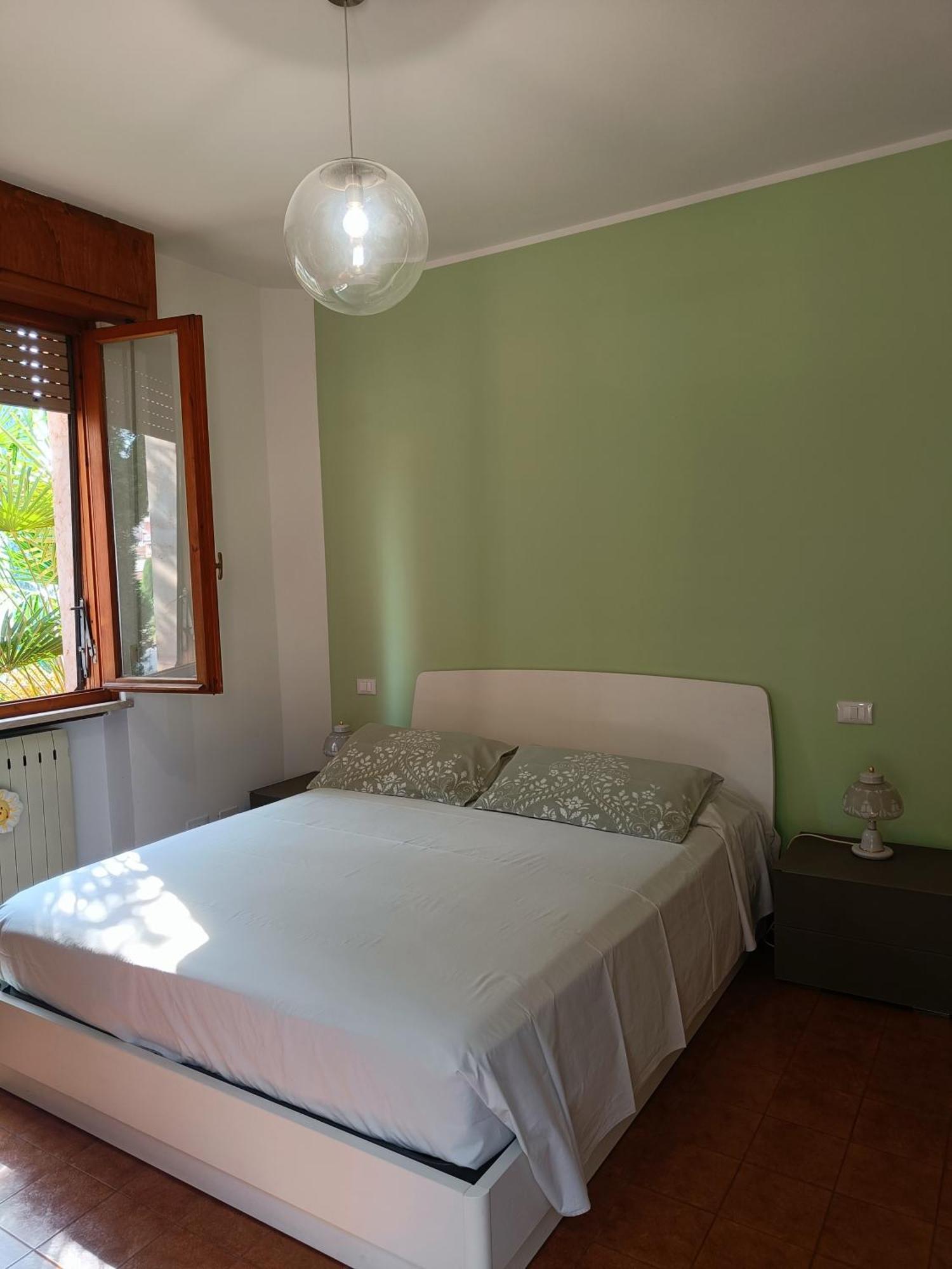 Casa Lucy Villa Бардолино Екстериор снимка