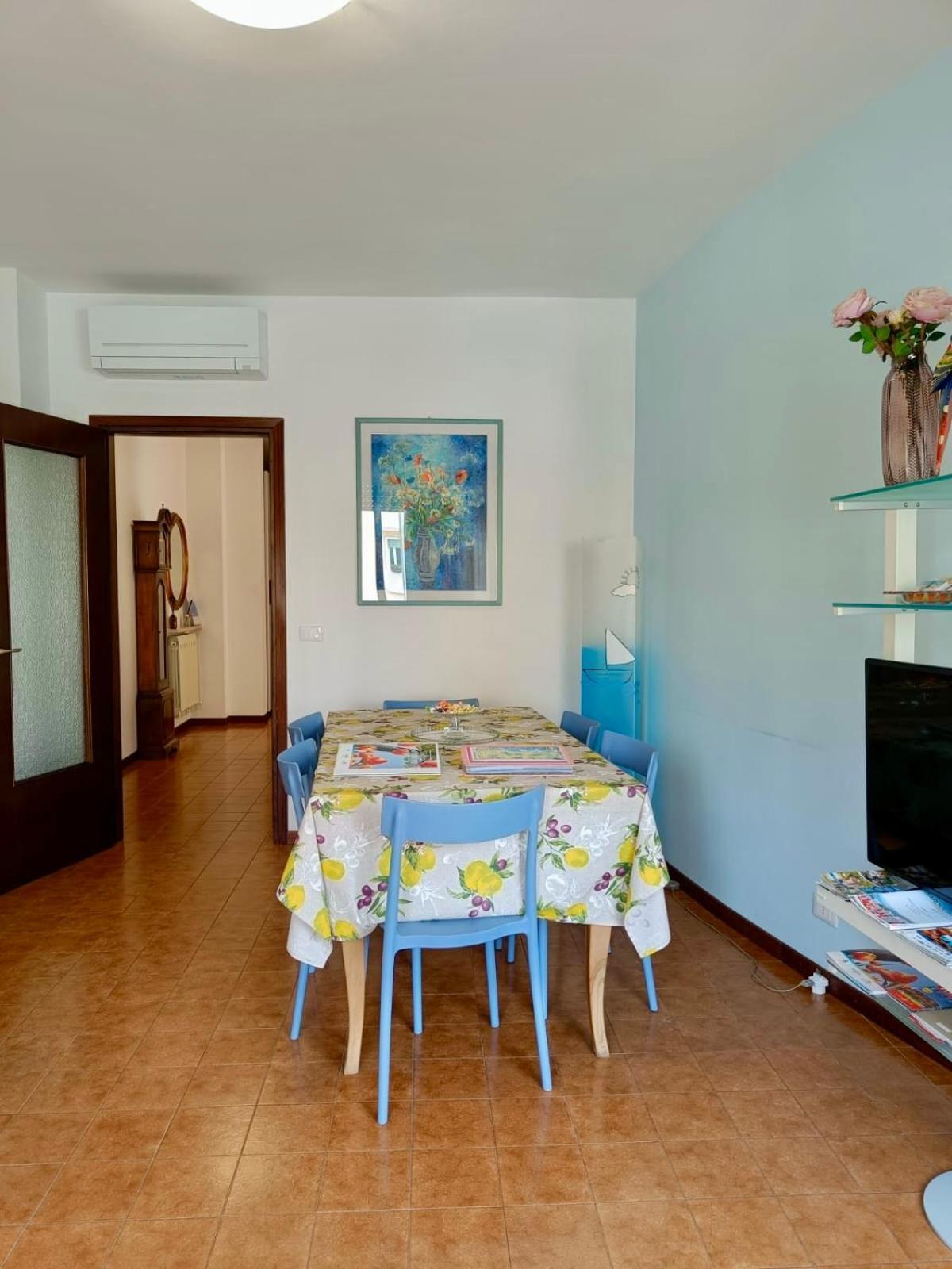 Casa Lucy Villa Бардолино Екстериор снимка