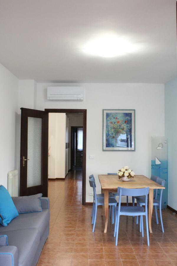 Casa Lucy Villa Бардолино Екстериор снимка